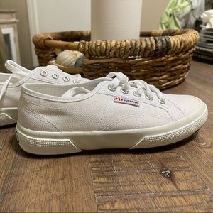 SUPERGA brand sneaker, size 37 (5.5 US), I normally wear a 6, these run big